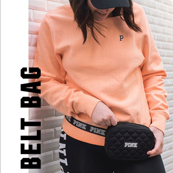 PINK Victoria's Secret Handbags - 💖 VS Pink Quilted Belt Bag 💖